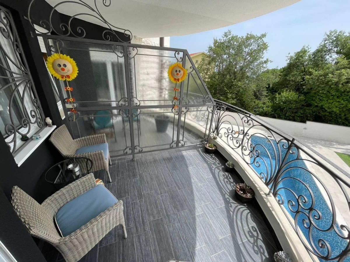 Lux Apartment Mms1 Krimovica Eksteriør bilde